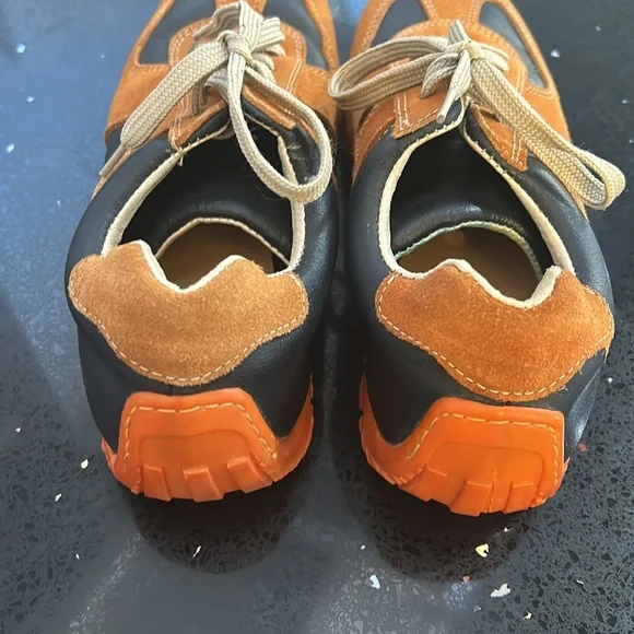 John Fleuvog Trainers - Picture 4 of 9